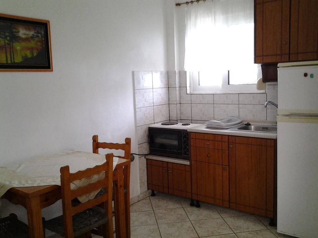 Athanasios Tsoumas Apartments カストロシキア エクステリア 写真