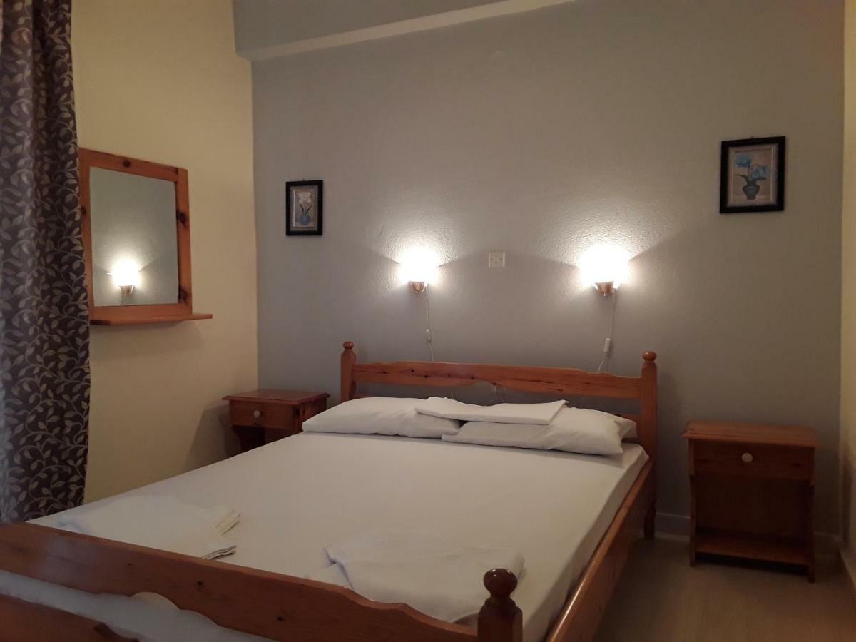 Athanasios Tsoumas Apartments カストロシキア エクステリア 写真