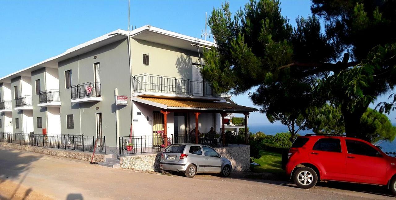 Athanasios Tsoumas Apartments カストロシキア エクステリア 写真
