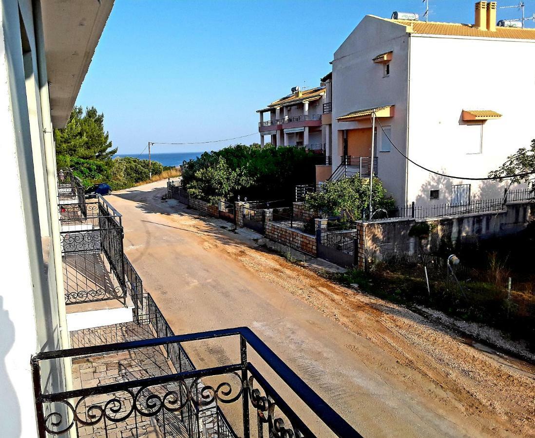 Athanasios Tsoumas Apartments カストロシキア エクステリア 写真
