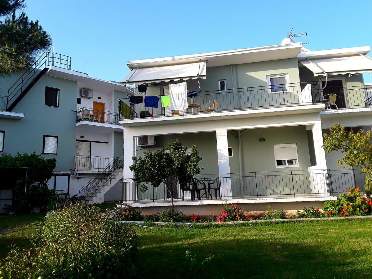 Athanasios Tsoumas Apartments カストロシキア エクステリア 写真